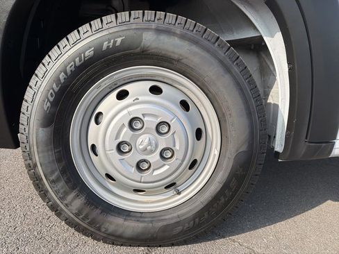 Used 2021 RAM ProMaster 2500 image 15