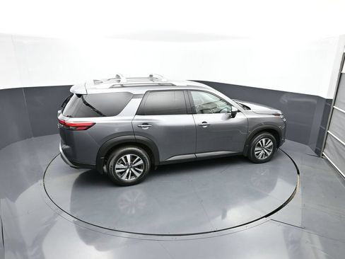 Used 2023 Nissan Pathfinder SL w/ Lighting Package (N92) AWD/4WD image 43