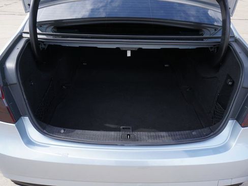 Used 2013 Mercedes-Benz E 350 BlueTEC Sedan image 34