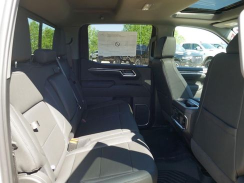 New 2026 Chevrolet Silverado 1500 LTZ w/ LTZ Premium Package AWD/4WD image 15