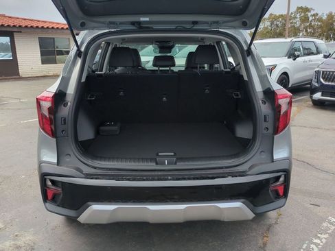 New 2026 Kia Seltos EX FWD image 25