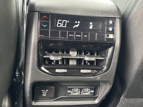 Used 2025 Jeep Grand Cherokee L Laredo w/ Luxury Tech Group I image 19