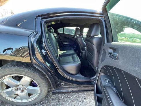 Used 2013 Dodge Charger R/T image 27