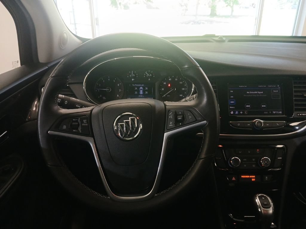 Used 2022 Buick Encore Preferred w/ Safety Package AWD/4WD image 18