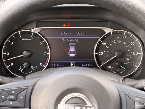 Used 2025 Nissan Altima 2.5 SV FWD image 15