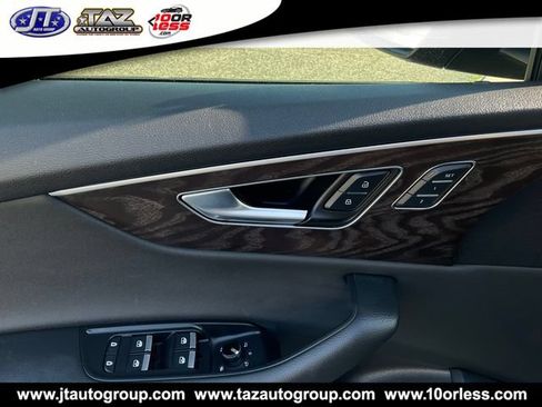 Used 2019 Audi Q8 Premium Plus w/ Premium Plus AWD/4WD image 19