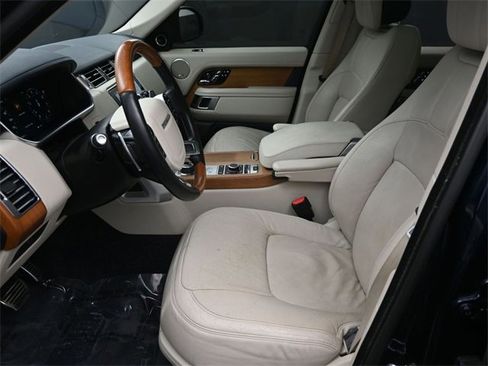Used 2020 Land Rover Range Rover Autobiography image 6
