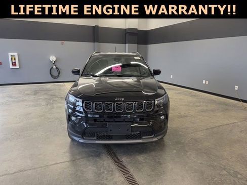 New 2026 Jeep Compass Limited image 3