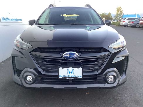 Used 2024 Subaru Outback Onyx Edition XT AWD/4WD image 9