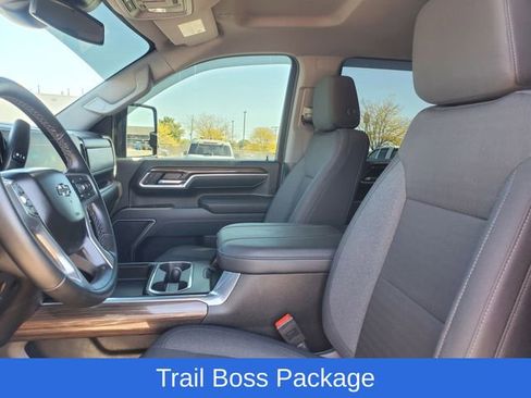 Certified 2025 Chevrolet Silverado 2500 LT w/ Trail Boss Package image 11