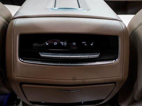 Used 2023 Cadillac Escalade ESV Premium Luxury image 26