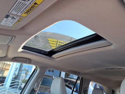 Used 2016 Honda Pilot EX-L image 29