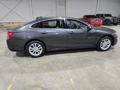 Used 2017 Chevrolet Malibu LT w/ Leather Package image 15