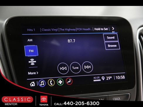 Used 2024 Chevrolet Malibu LT image 11