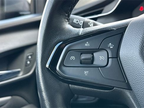 Certified 2022 Chevrolet Bolt EUV LT w/ Comfort Package image 34