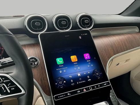 Certified 2026 Mercedes-Benz GLC 300 4MATIC image 12