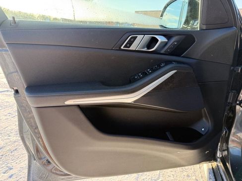 Used 2022 BMW X5 xDrive45e image 20