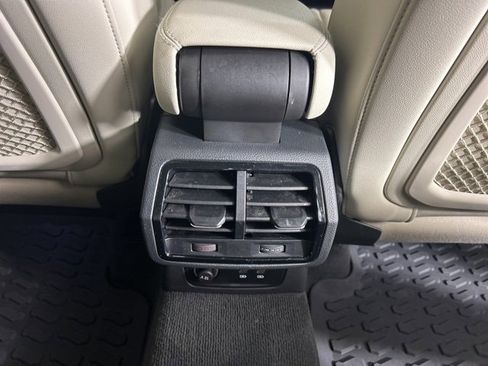 Used 2021 Audi Q3 2.0T Premium Plus w/ Premium Plus Package image 13