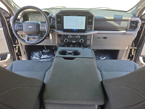 Used 2025 Ford F150 XLT w/ Equipment Group 301A Standard AWD/4WD image 9