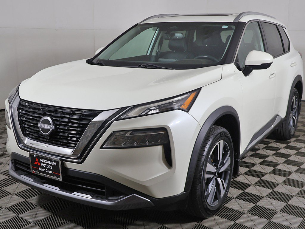 Used 2023 Nissan Rogue SL FWD image 8