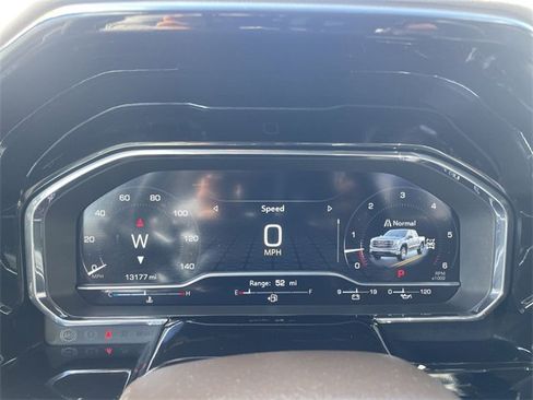 Used 2023 GMC Sierra 1500 SLT w/ SLT Premium Package image 11