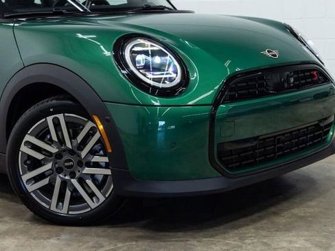 Certified 2025 MINI Cooper S image 6