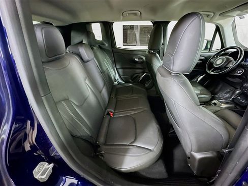 Used 2019 Jeep Renegade Limited w/ LED Lighting Group image 11