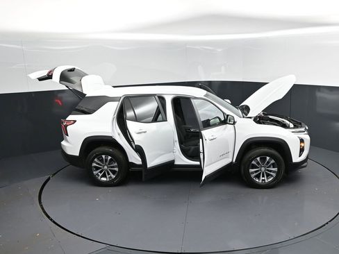 New 2026 Chevrolet Equinox LT w/ Safety and Technology Package image 51