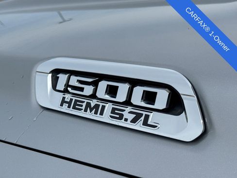 Used 2020 RAM 1500 Laramie AWD/4WD image 15