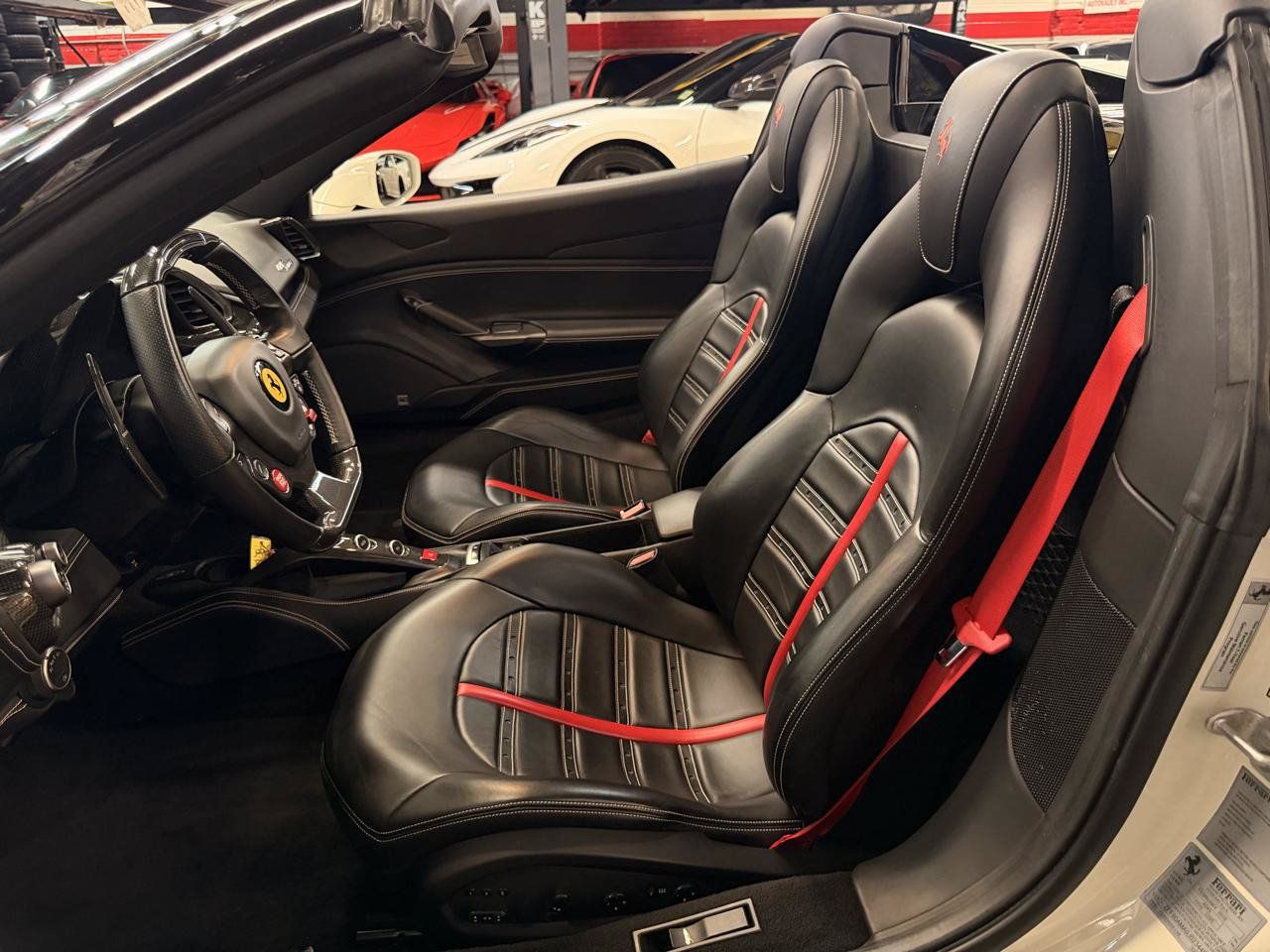 Used 2018 Ferrari 488 Spider RWD image 16
