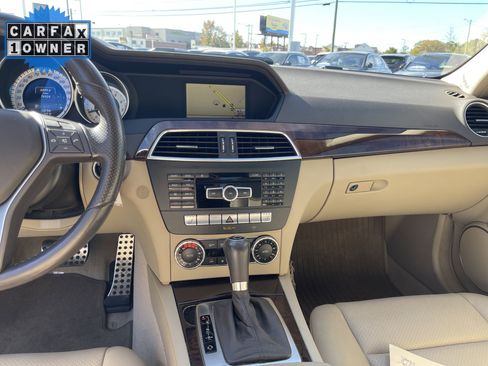 Used 2014 Mercedes-Benz C 250 Sedan image 31