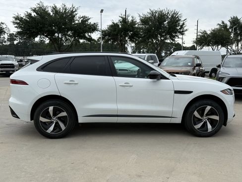 Used 2025 Jaguar F-PACE R-Dynamic S AWD/4WD image 3