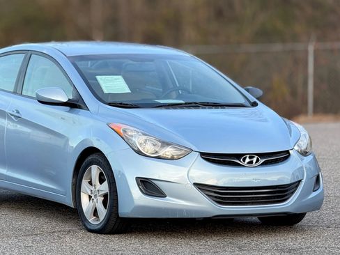Used 2011 Hyundai Elantra GLS w/ Preferred Equipment Pkg 3 image 15