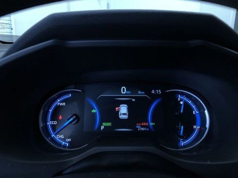 Certified 2025 Toyota RAV4 XLE AWD/4WD image 30
