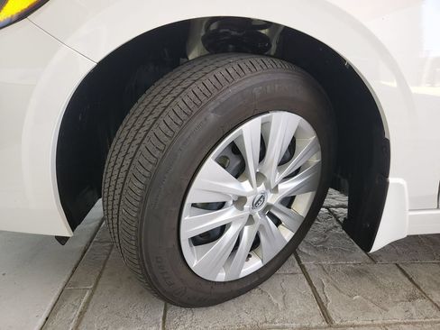 Certified 2025 Nissan Sentra S FWD image 31
