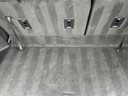 Used 2024 Chevrolet Traverse LT w/ LPO, Floor Liner Package image 17