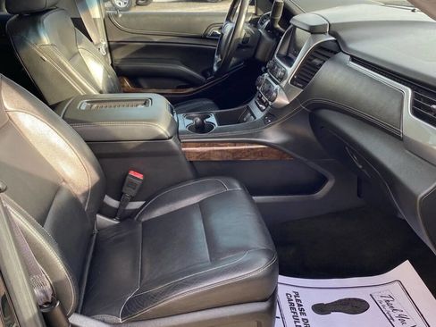 Used 2017 Chevrolet Tahoe LT image 34
