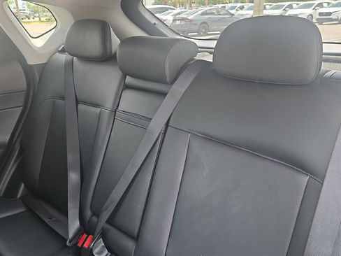 Used 2024 Hyundai Kona Limited FWD image 25