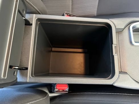 Certified 2024 Nissan Sentra SV w/ All-Weather Package FWD image 23