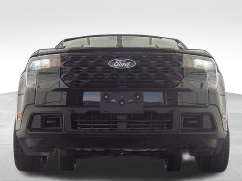 Used 2025 Ford Maverick XLT w/ XLT Luxury Package image 3