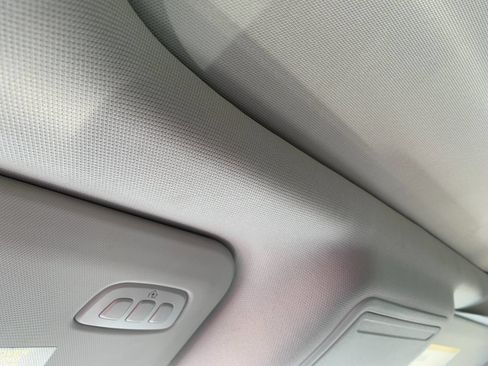 Used 2025 Ford Escape Platinum AWD/4WD image 20