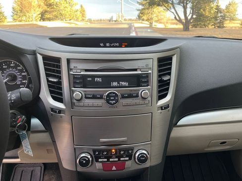 Used 2011 Subaru Outback 2.5i Premium w/ All-Weather Pkg image 12