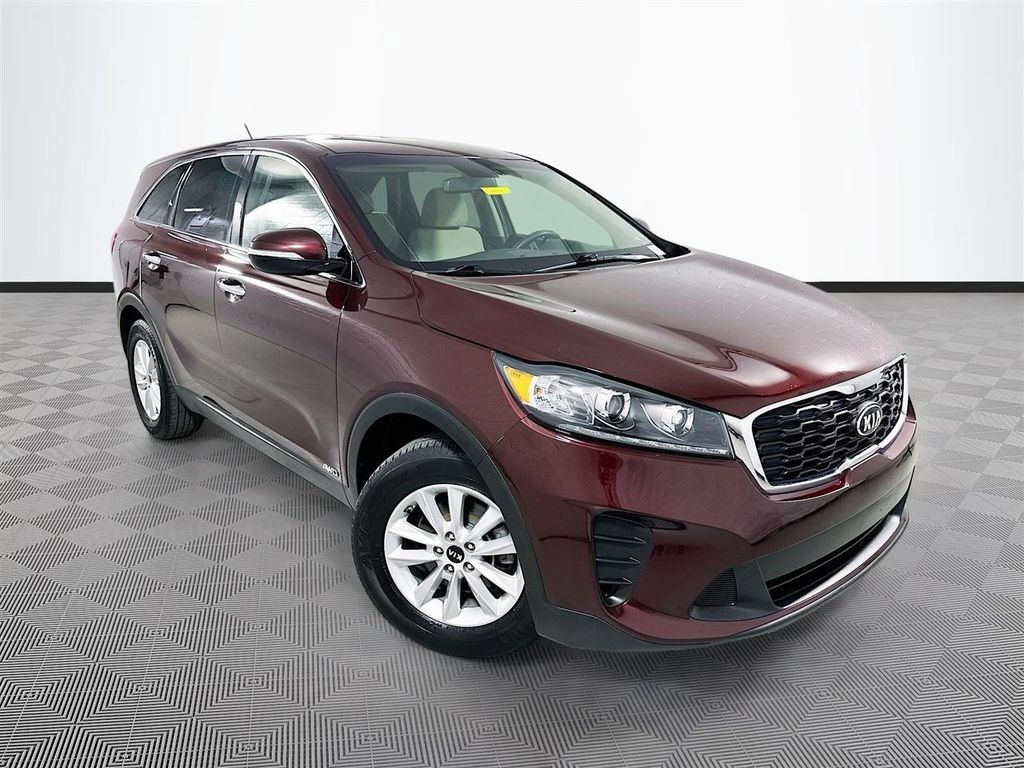 Used 2020 Kia Sorento LX AWD/4WD image 1