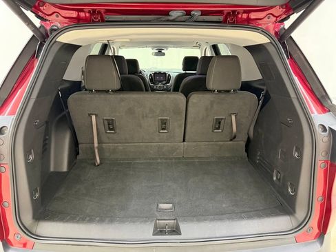 Used 2019 Chevrolet Traverse LT FWD image 5