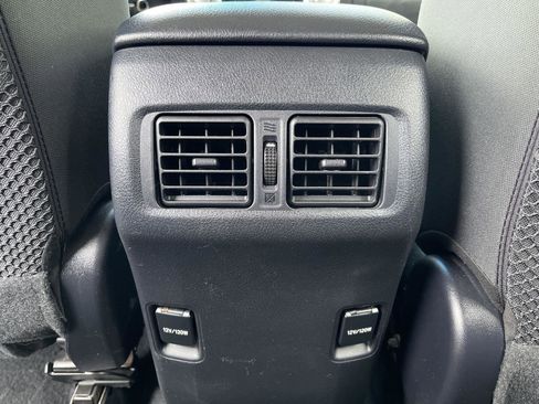 Used 2017 Toyota 4Runner SR5 AWD/4WD image 35