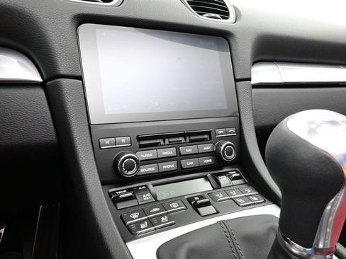 Certified 2025 Porsche 718 Boxster S RWD image 10