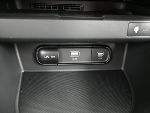 Certified 2026 Kia Seltos SX AWD/4WD image 30
