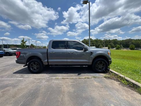 Used 2022 Ford F150 XLT w/ Equipment Group 302A High AWD/4WD image 6