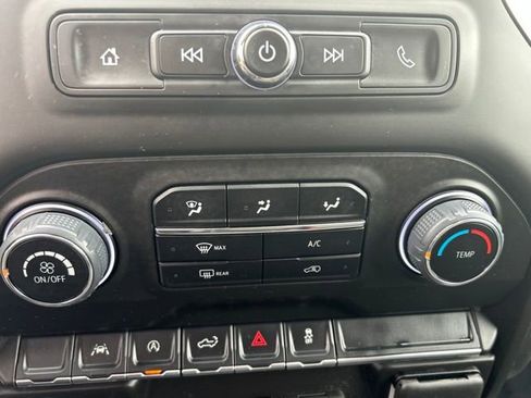 Used 2025 Chevrolet Silverado 1500 Custom w/ LPO, Dark Essentials Package AWD/4WD image 15