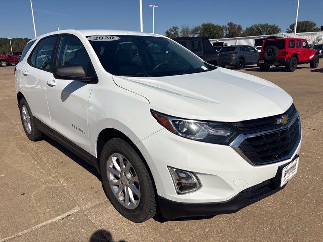 Used 2020 Chevrolet Equinox LS AWD/4WD image 1